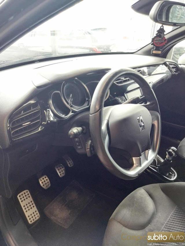 DS AUTOMOBILES DS 3 1.2 VTi 82 So Chic (Garanzia 12 Mesi)