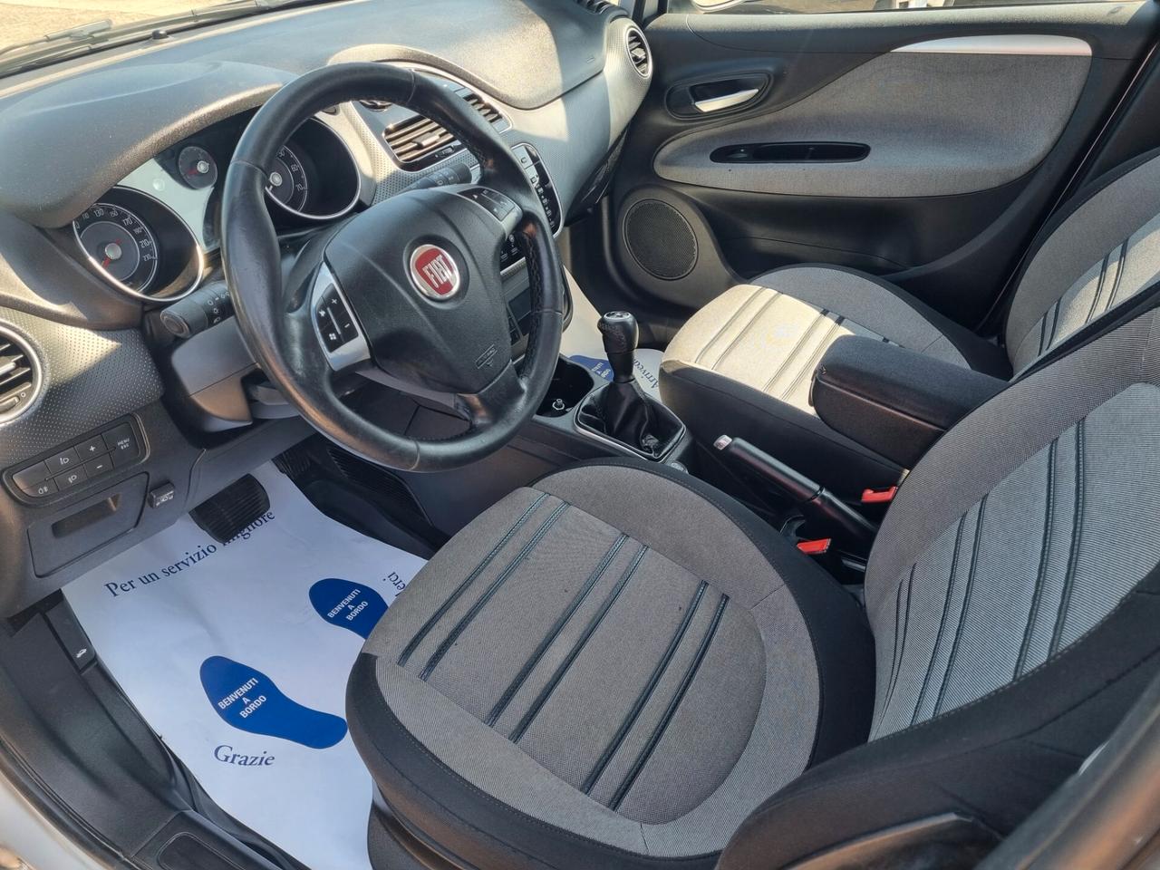 FIAT PUNTO EVO 1 .4 GPL AUTOMATICA NEOPATENTATI