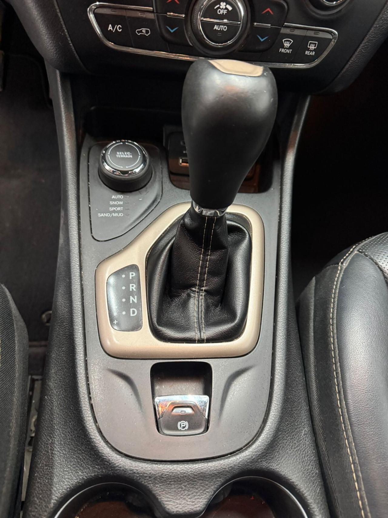 Jeep Cherokee 2.2 Mjt II 4WD Active Drive I Overland