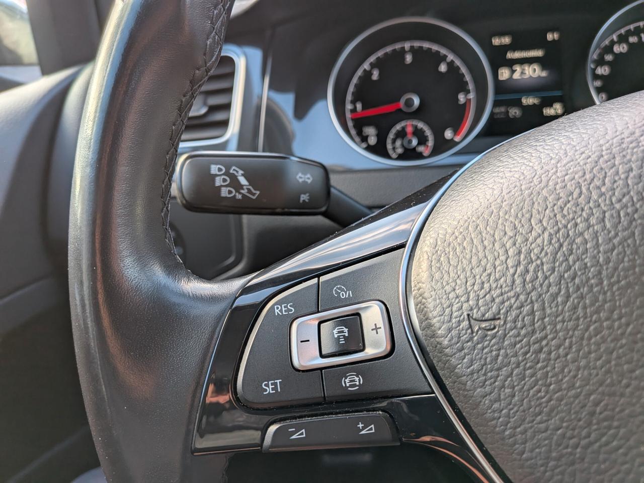 VW GOLF 7.5 2.0 TDI 150CV DSG