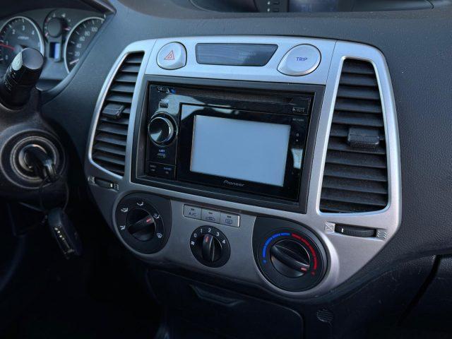 HYUNDAI i20 1.4 CRDi 5p. Sound Edition UNICOPROPRIETARIO