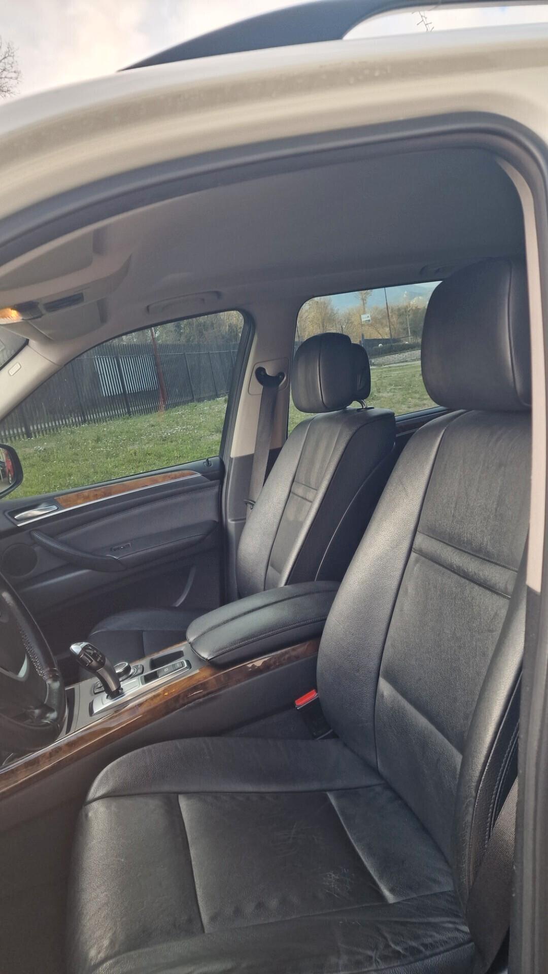 BMW X5 xDrive30d Futura - 2011