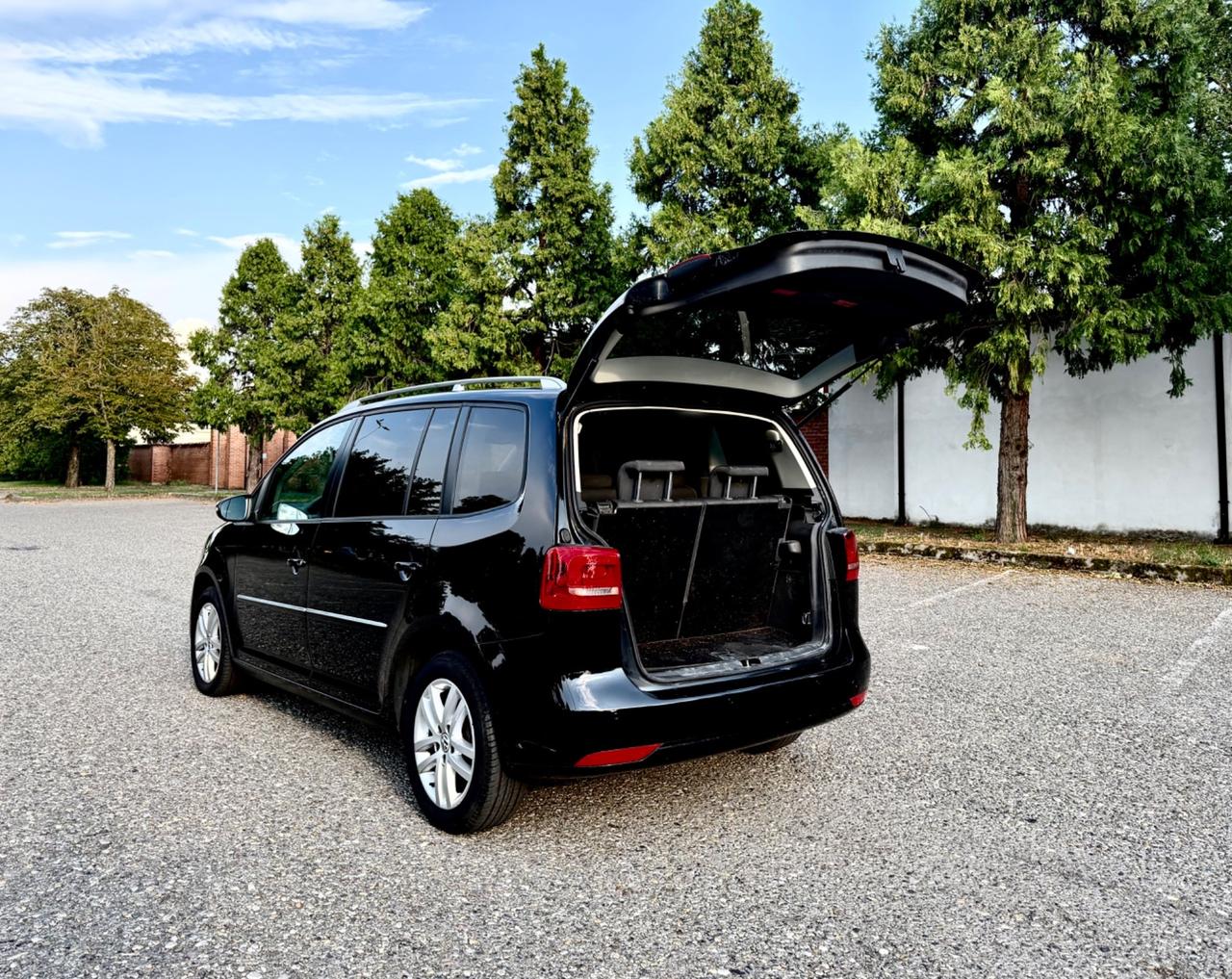 Volkswagen Touran 2.0 TDI 140 CV DSG Highline