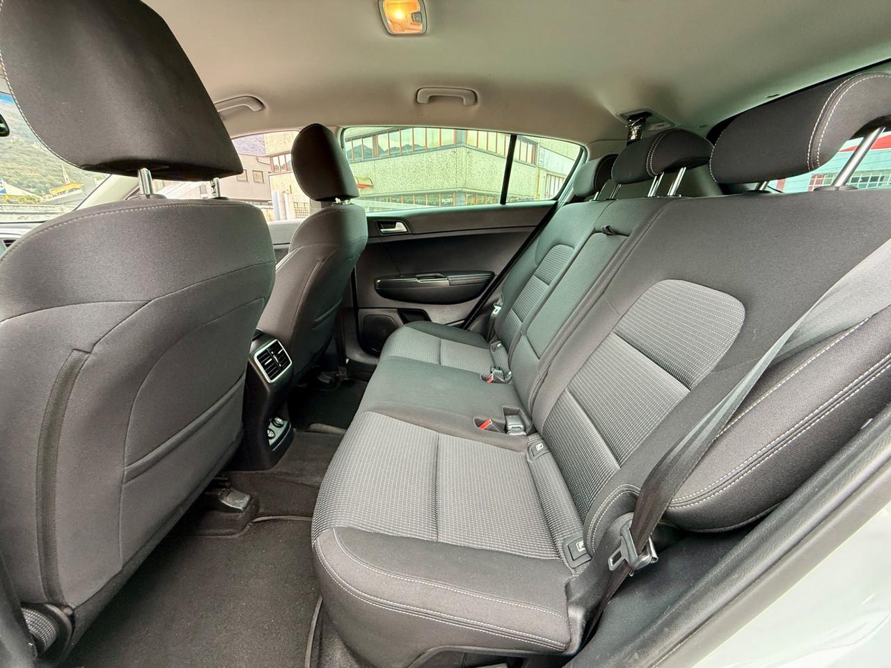 Kia Sportage 1.6 CRDI 115 CV 2WD 2019 OK NEOPATENTATI