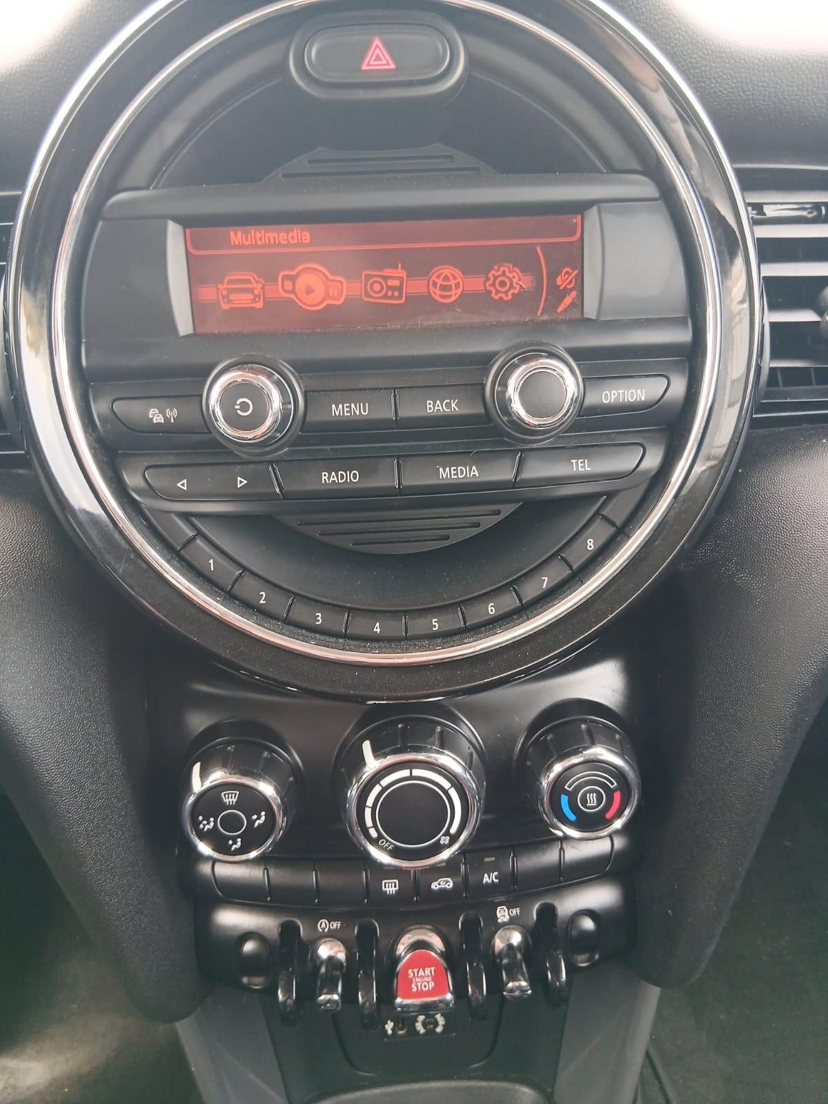 Mini 1.5 Cooper D Business XL