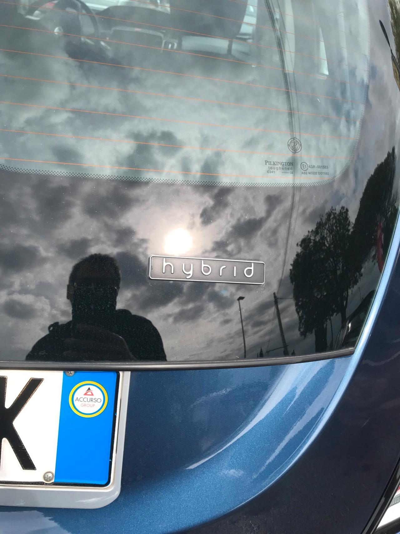 Lancia Ypsilon 1.0 FireFly 5 porte S&S Hybrid Ecochic Silver