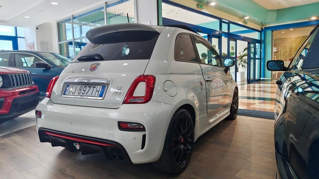 Abarth 595 1.4 Turbo T-Jet 160 CV Pista