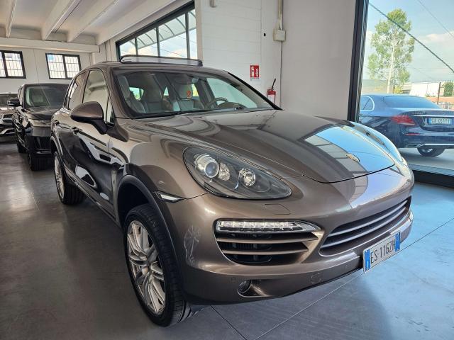 Porsche Cayenne 3.0 V6 tdi 245cv tiptronic/ tetto apribile