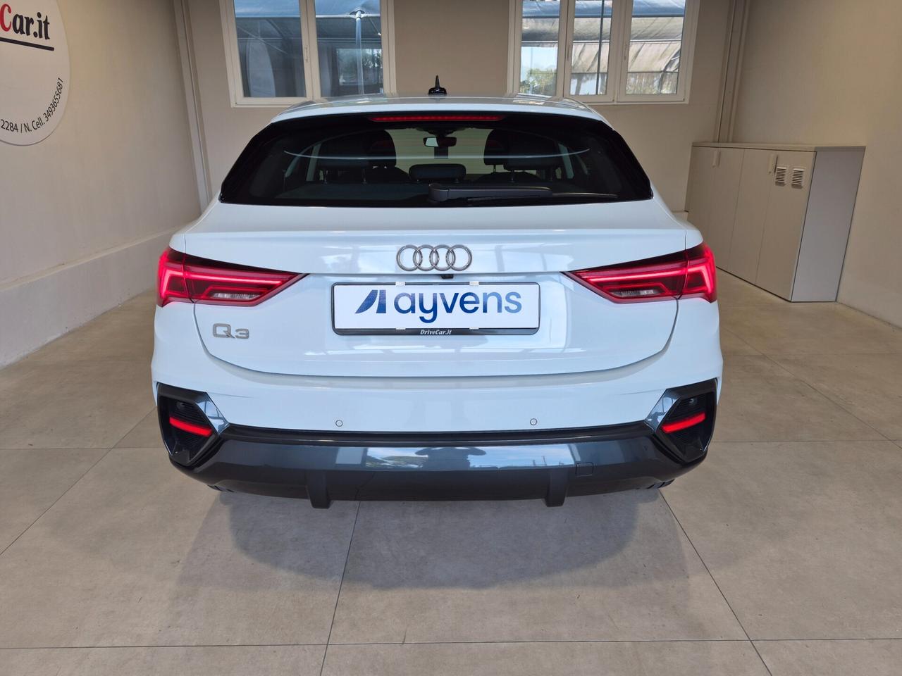 Audi Q3 SPB 2.0 TDI QUATTRO S-TRONIC LED NAVI MMI PLUS APPLE CAR PLAY/ANDROID AUTO RETROCAMERA ACC C.18 LANE ASSIST