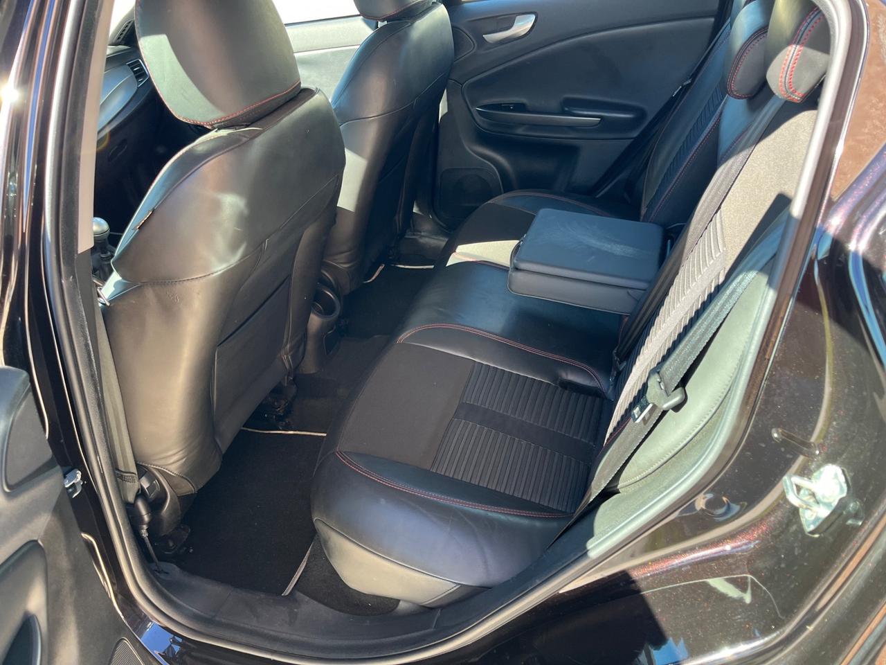 Alfa Romeo Giulietta 1.6 JTDm-2 105 CV Exclusive