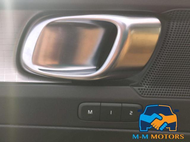 VOLVO XC40 T5 AWD Geartronic *TETTO PANORAMA*