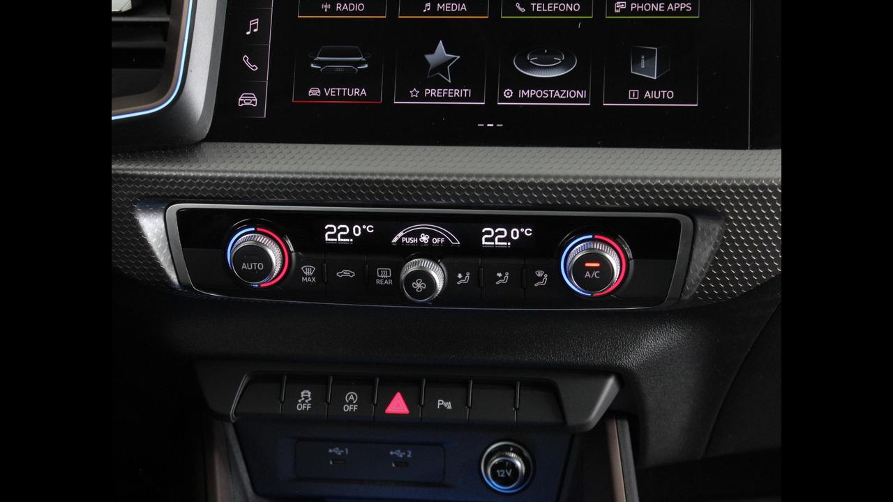 AUDI A1 II 2019 Sportback - A1 Sportback 25 1.0 tfsi Admired s-tr