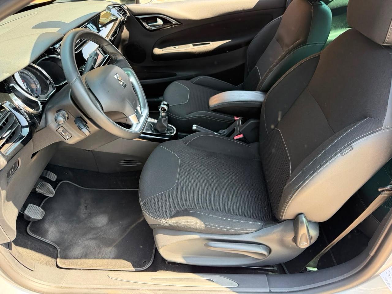 DS3 3 PureTech 82 Chic neopatentati