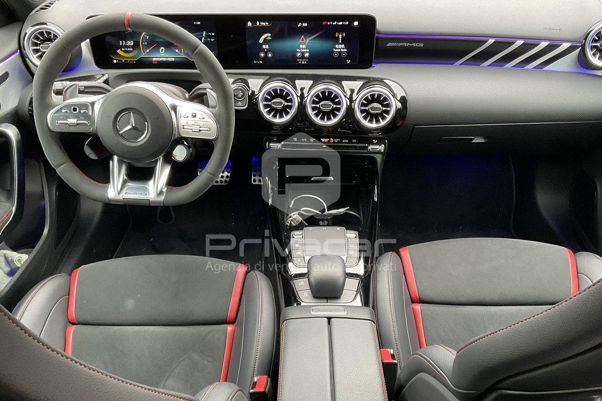 MERCEDES A 35 AMG 4Matic