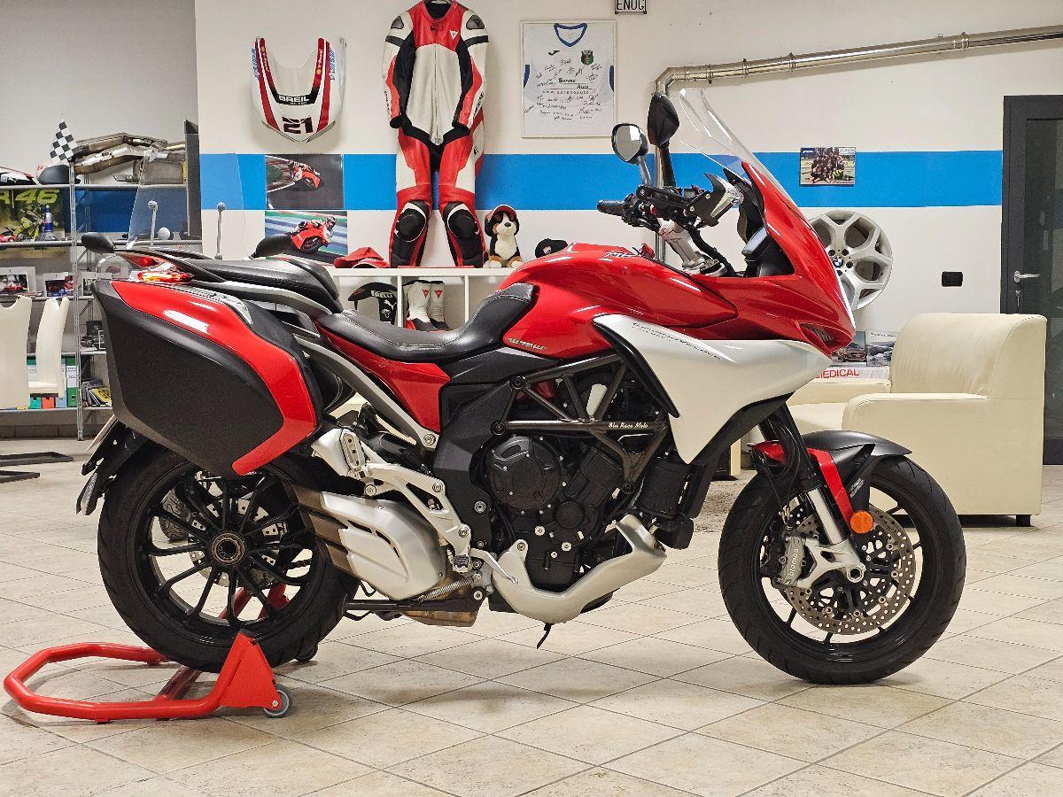 MV AGUSTA TURISMO VELOCE LUSSO CON VALIGE+ACCESSORI