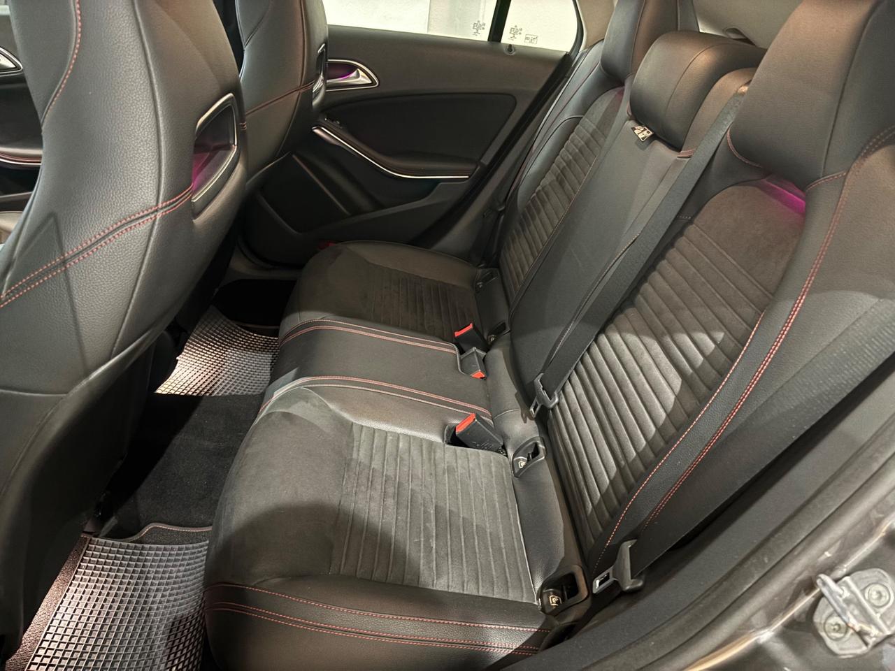 Mercedes-benz CLA 200 d S.W. Automatic Premium