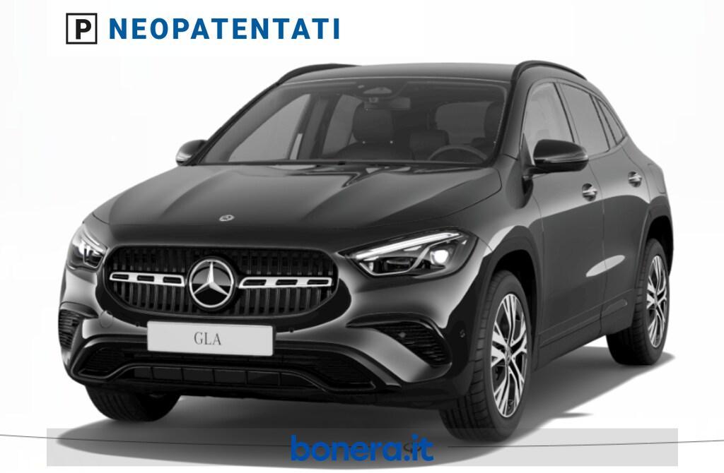 Mercedes GLA 180 180 D Progressive Advanced Plus 8G-DCT