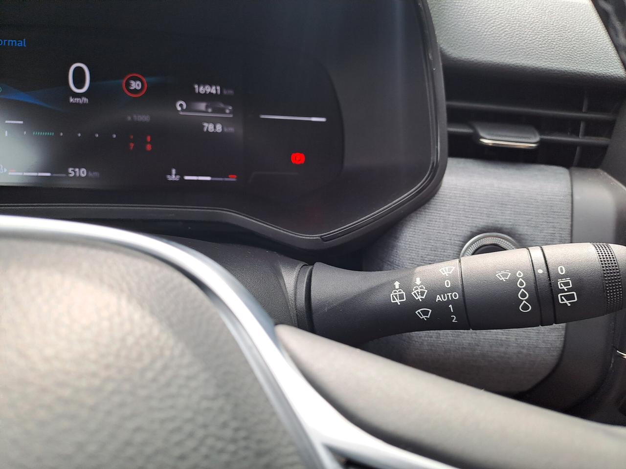 Mitsubishi Colt 1.0L turbo 90 CV Invite