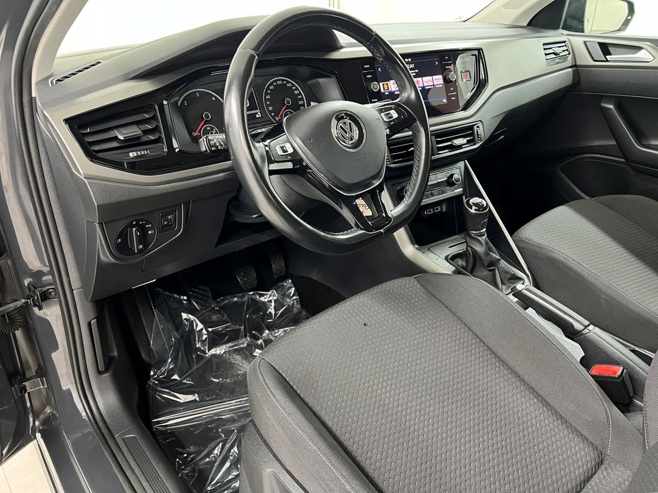 VOLKSWAGEN Polo VI 2017 Polo 5p 1.6 tdi Comfortline 80cv