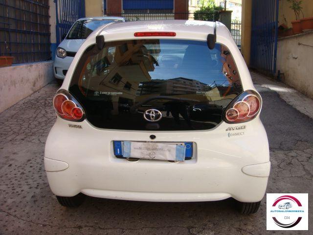 TOYOTA - Aygo - 12V VVT-i 5 porte Now Connect