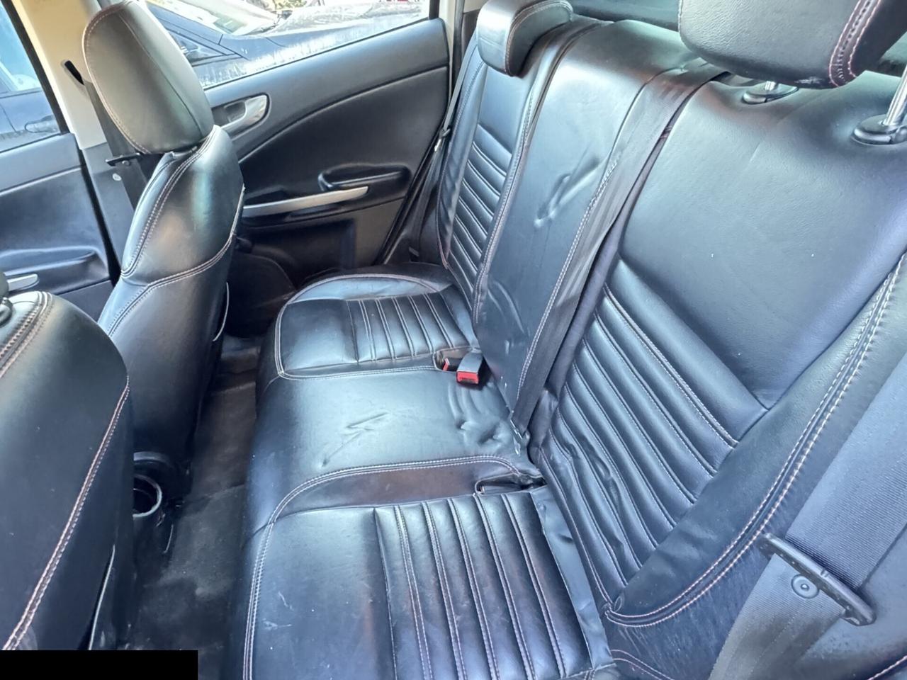 ALFA ROMEO GIULIETTA 1.6 SPORT INTERNI IN PELLE