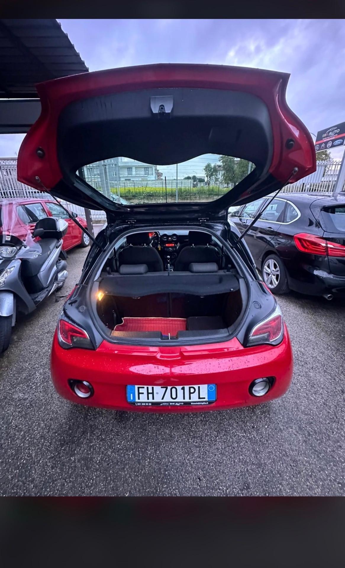 Opel Adam 1.4 87 CV GPL Tech Unlimited
