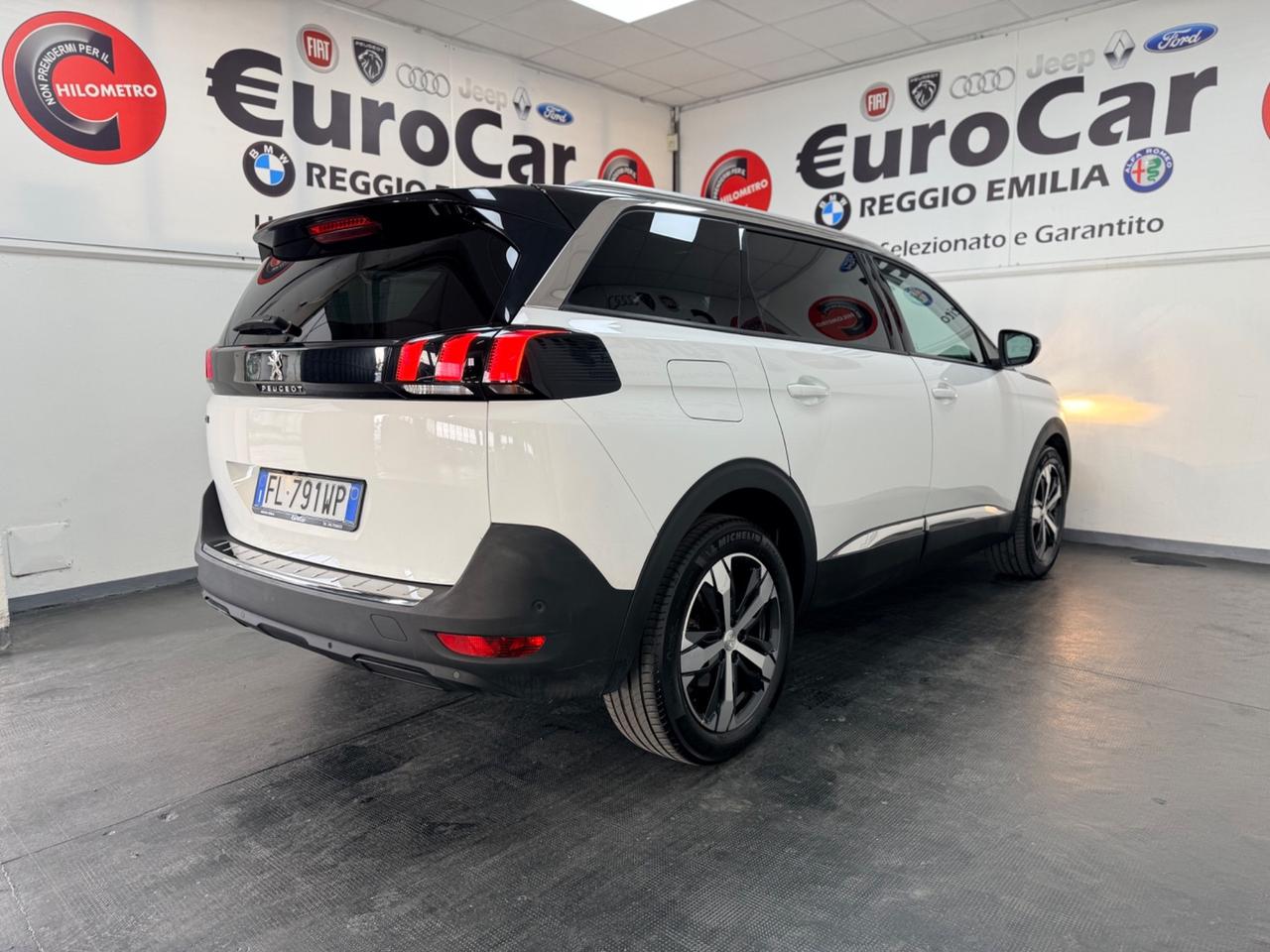 Peugeot 5008 1.6 BHDi 120 CV Neopatentati Allure 04/2018 Euro 6B