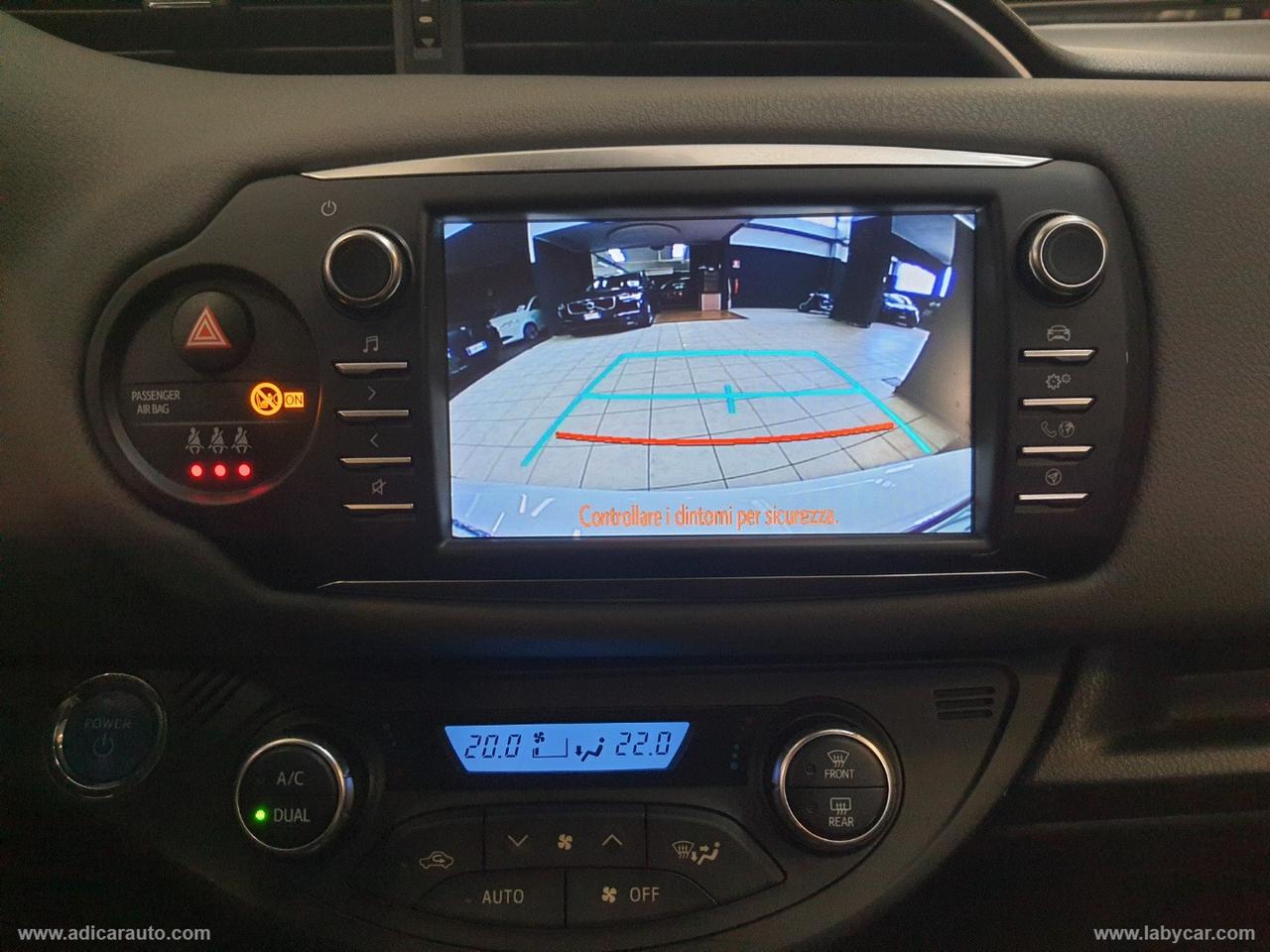 TOYOTA Yaris 1.5 Hybrid 5p.