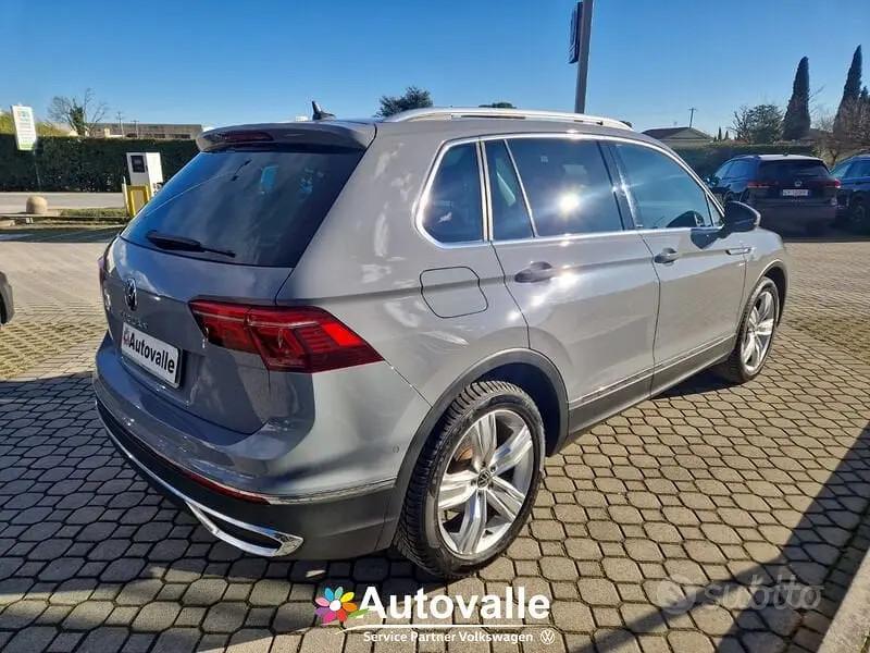 Volkswagen Tiguan 2.0 TDI 150 CV SCR DSG Elegance
