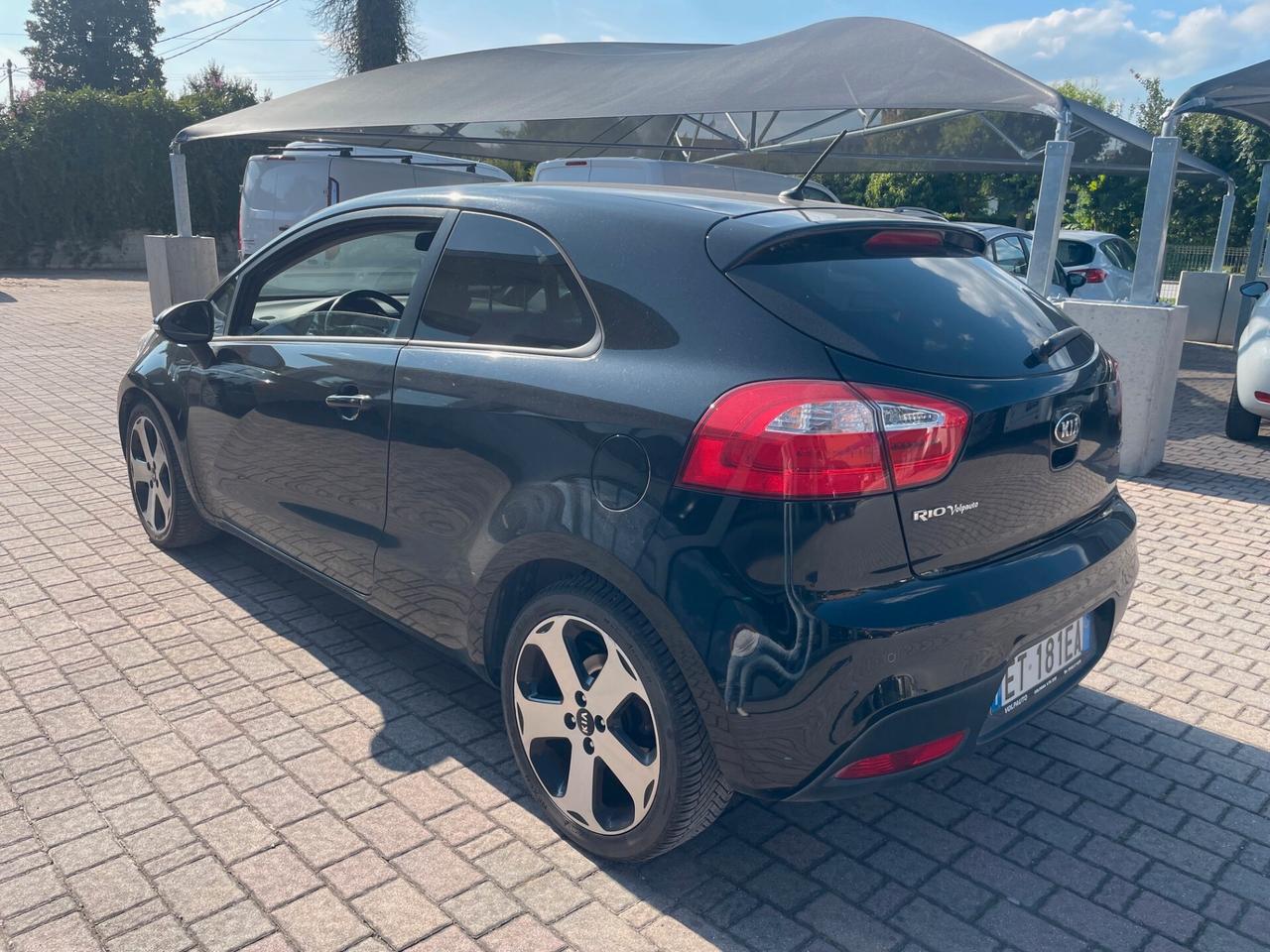 Kia Rio 1.4 CRDi 3p. Cool