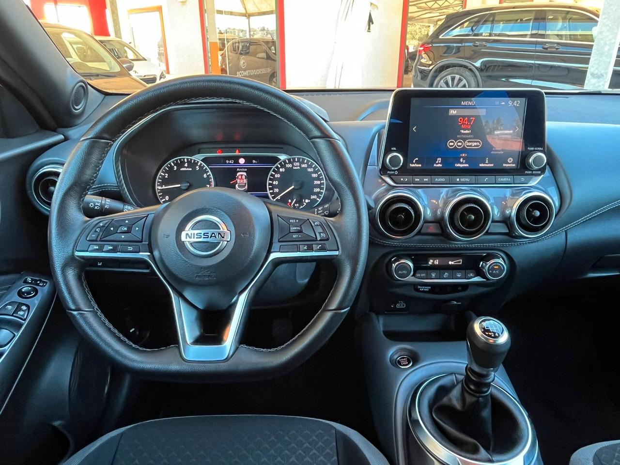 Nissan Juke 1.0 DIG-T 114 CV N-Connecta