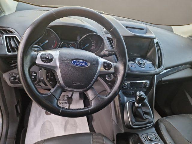 FORD Kuga 2.0 TDCI 120 CV S&S 2WD Titanium