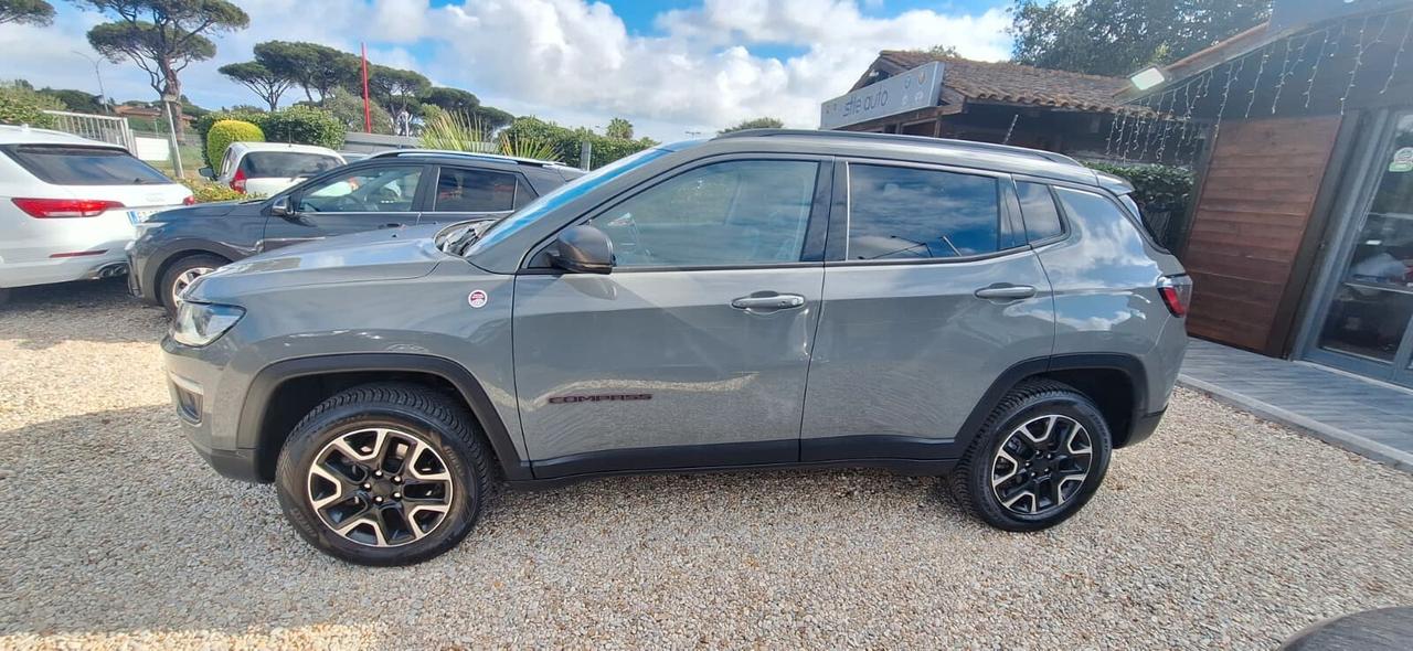 Jeep Compass 2.0 Multijet II 4WD Night Eagle