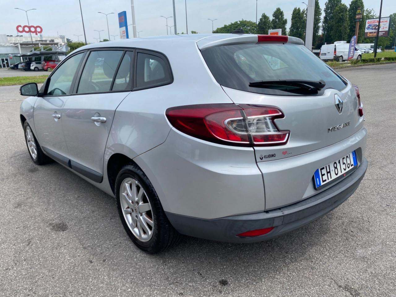 Renault Megane Mégane 1.9 dCi 130CV SporTour Attractive