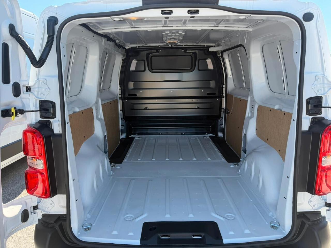 Fiat Scudo 1.5 BlueHDi 120 CV S&S PL-TN Furgone KM0