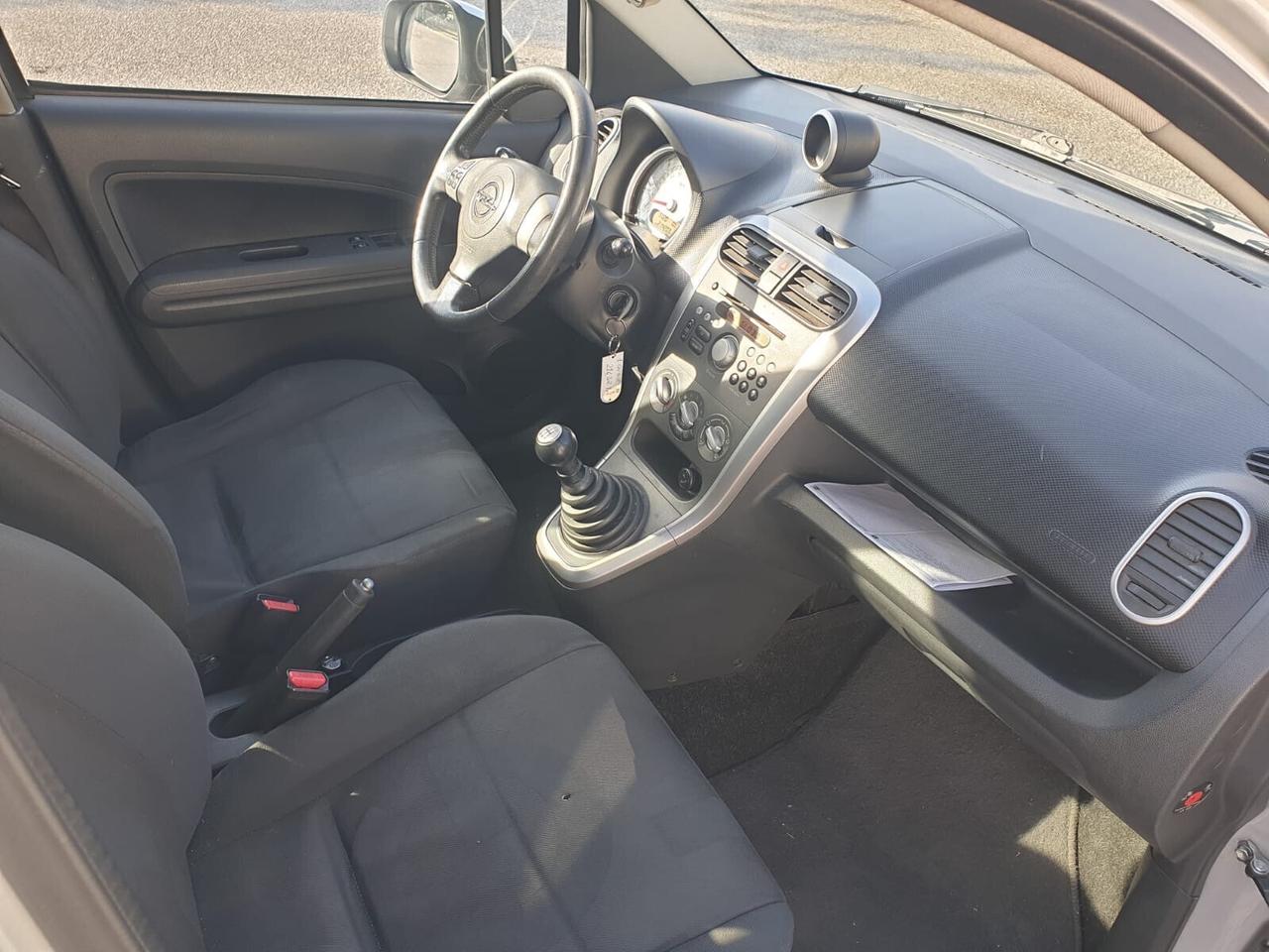 Opel Agila 1.0 12V 65CV