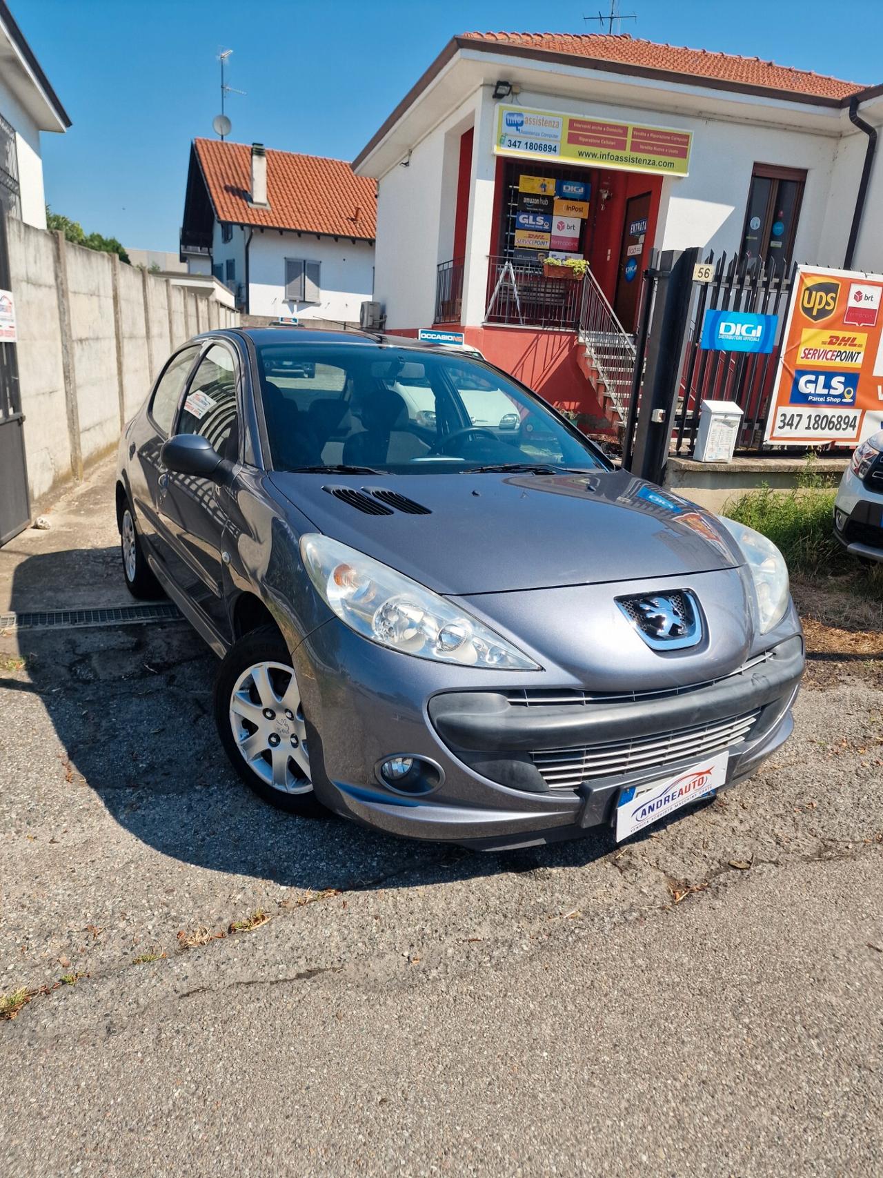 Peugeot 206 Plus 1.1 60CV 5p. distribuzione ok.