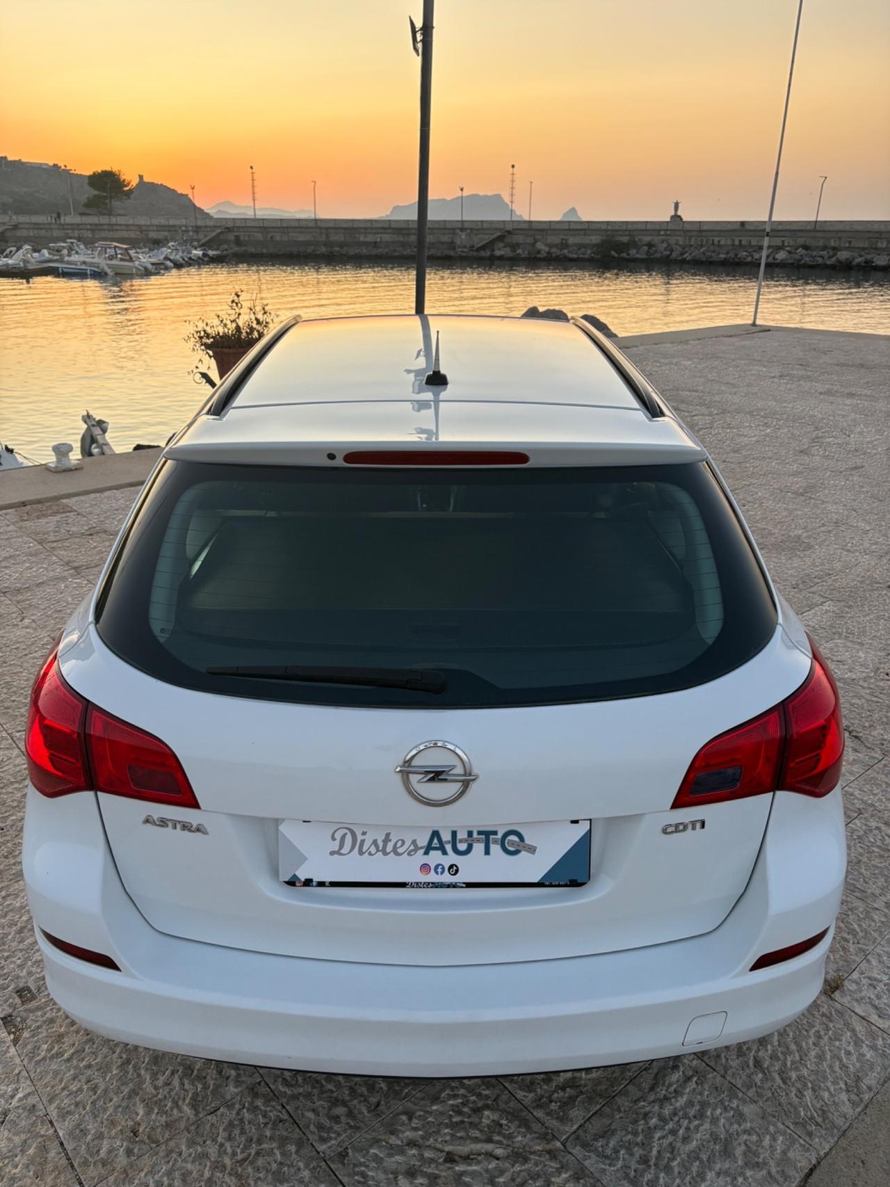 Opel Astra 1.7 CDTI 110CV 5 porte