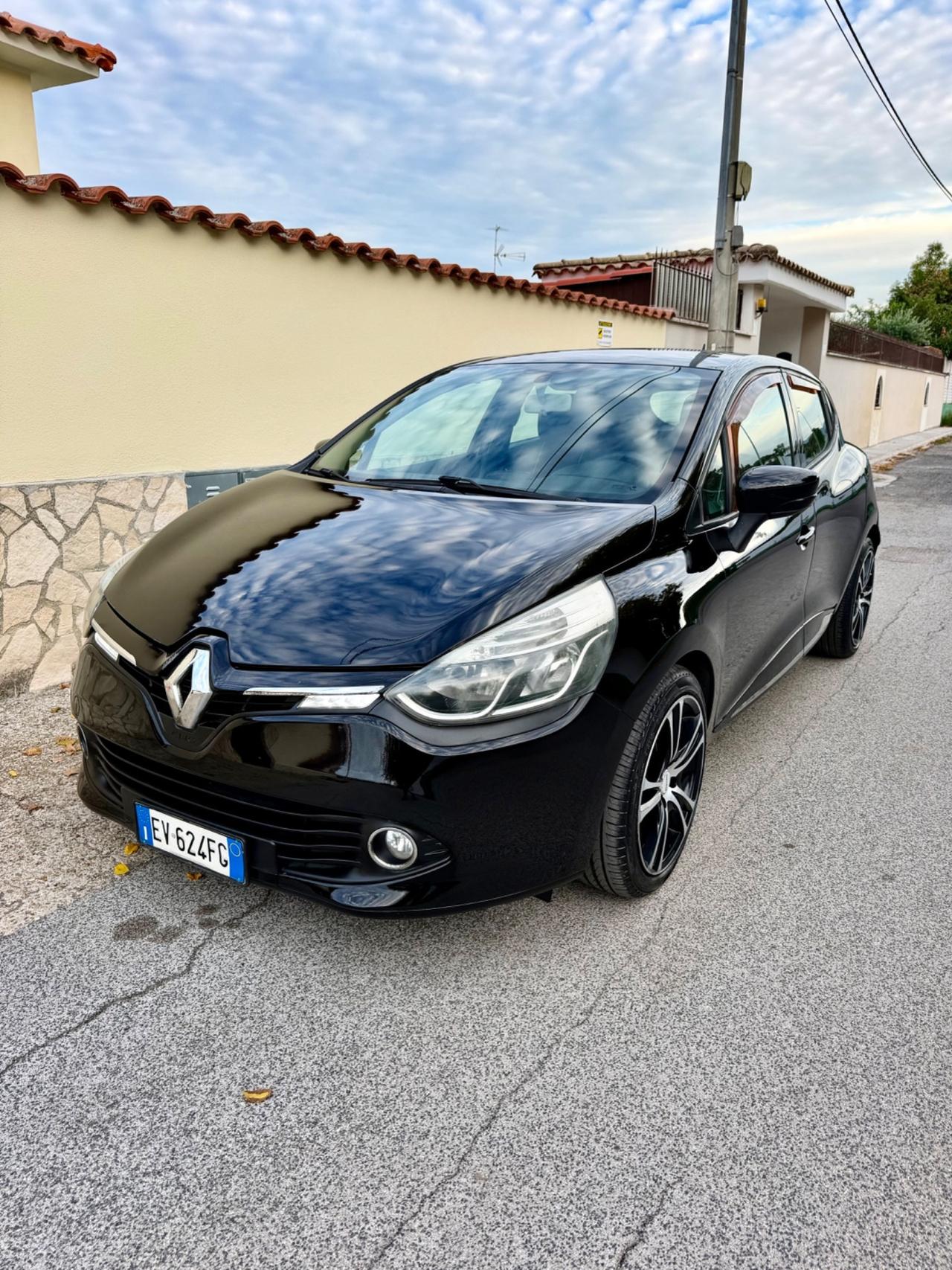 Renault Clio 1.5 dCi 8V 75CV Start&Stop 5 porte Duel