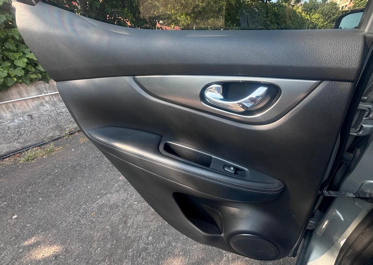 Nissan Qashqai 1.5 dCi 115 CV Tekna