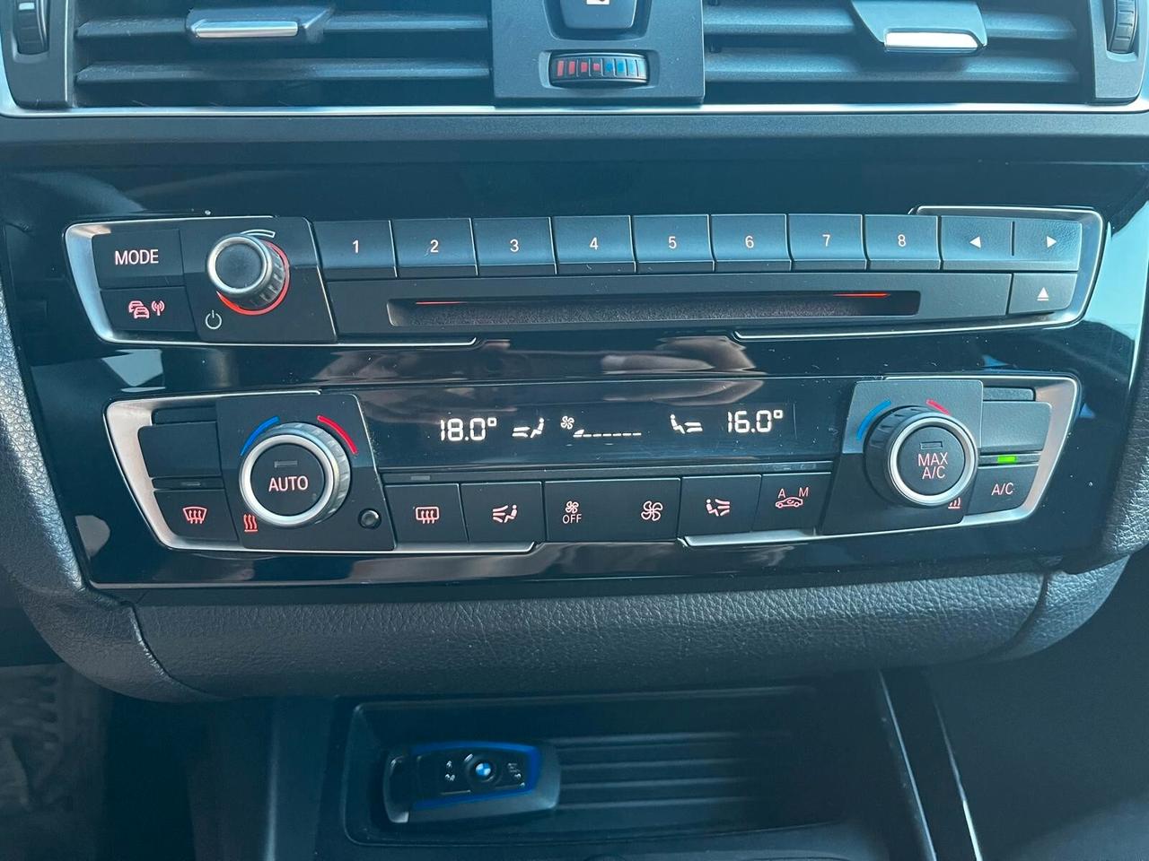 Bmw 118d 5p. Urban