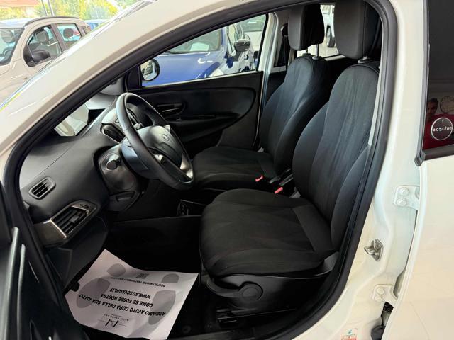 LANCIA Ypsilon 1.0 FireFly 5 porte S&S Hybrid Ecochic Gold