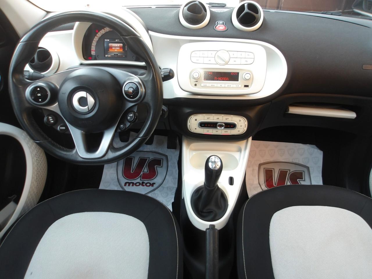 SMART FORFOUR 1.0 BENZ-TETTO PANORAMICO-2016