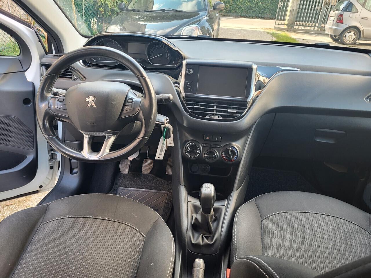 Peugeot 208 BlueHDi 75 5 porte Active