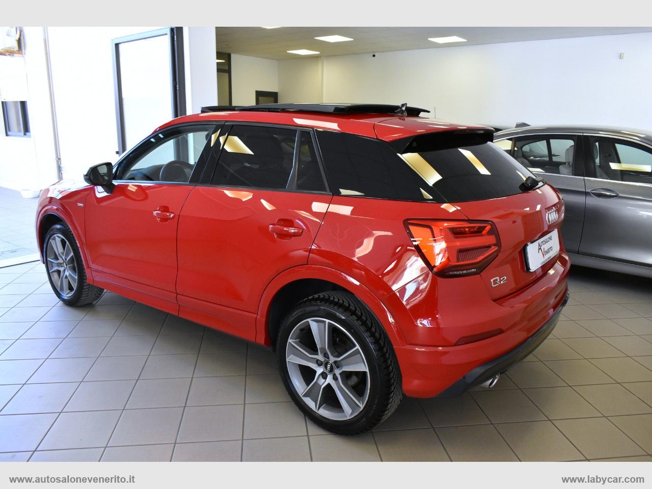 AUDI Q2 30 TDI S tronic Identity Black
