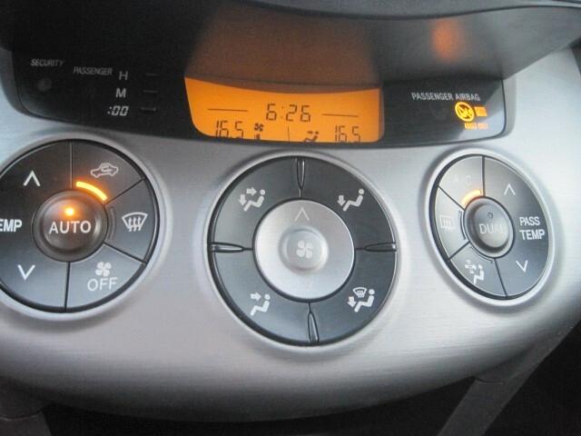 Toyota RAV 4 RAV4 Crossover 2.2 D-Cat 177 CV Luxury