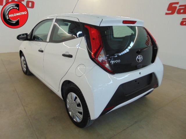 TOYOTA Aygo Connect 1.0 VVT-i 72 CV 5 porte