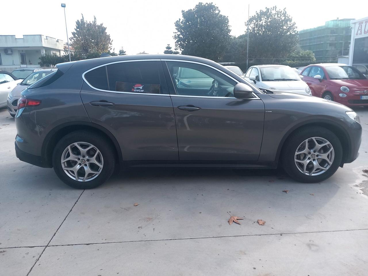 Alfa Romeo Stelvio 2.2 Turbodiesel 190 CV Business AUTOMATICA