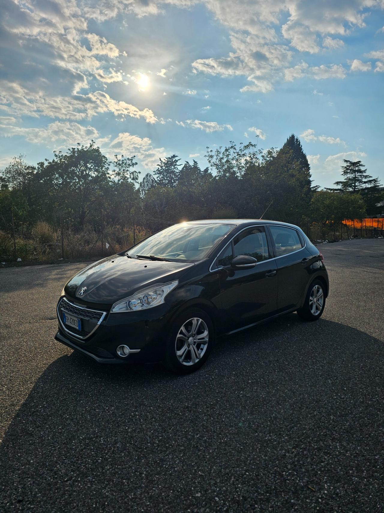 Peugeot 208 1.2 VTi 82 CV 5 porte