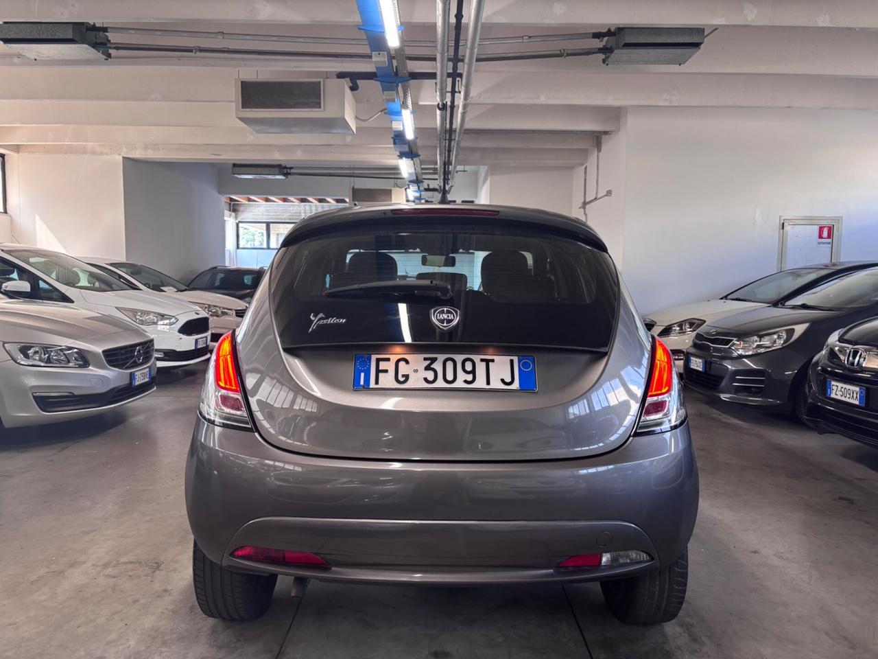 Lancia Ypsilon 1.2 B/GPL OK NEOPATENTATI